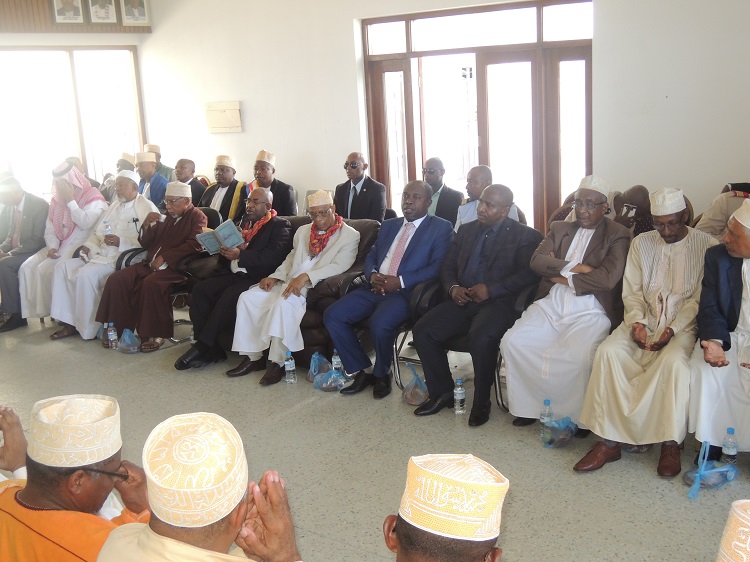 image Inauguration des bureaux de l’UDC à Mavingouni / L’administration de l’université délocalisée à un endroit calme et aéré